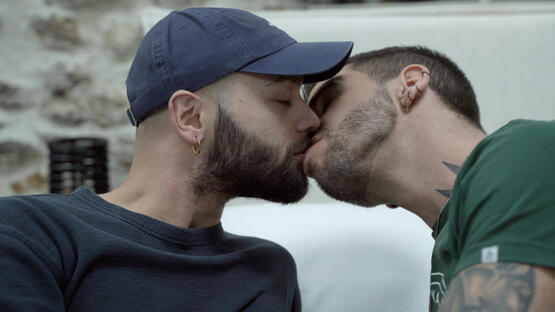 gay porn grosse-bite menoboy